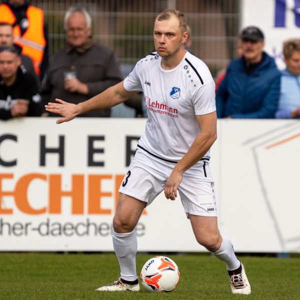 Auch Philipp Knechtel bleibt dem VfB treu